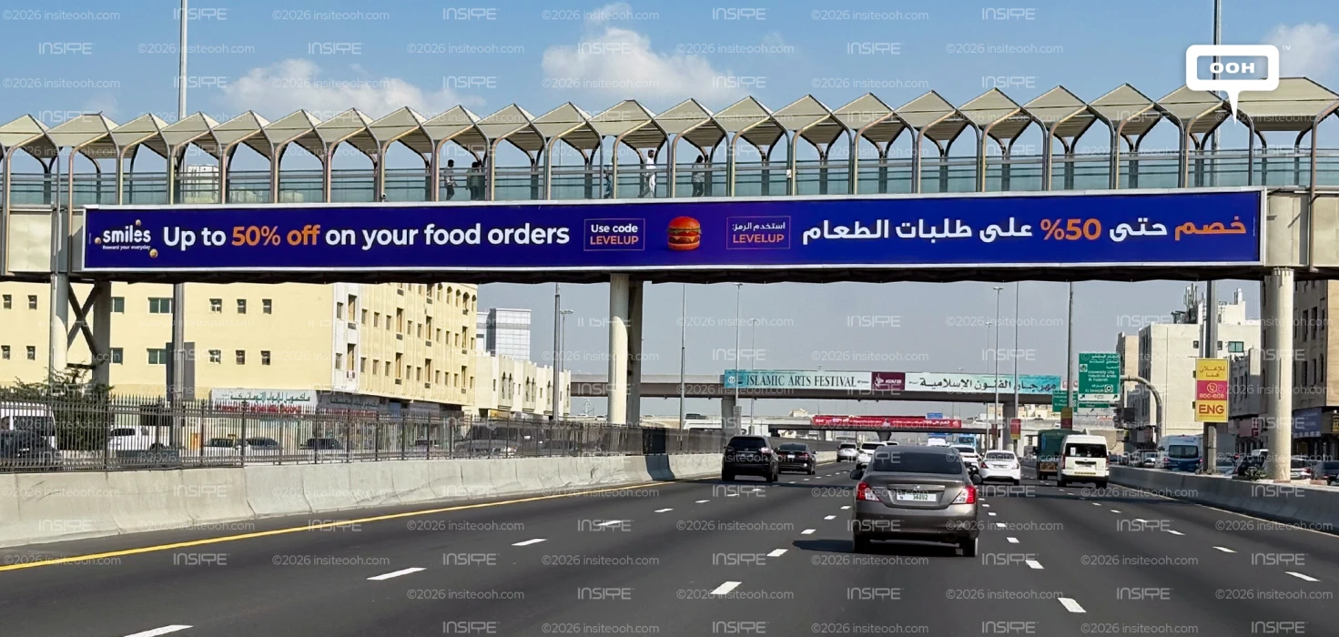 Smiles Makes the UAE Traffic Taste Better with a Promotional DOOH