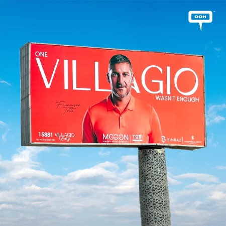 Francesco Totti Backs Villagio Gray, and Cairo's Billboards Show It