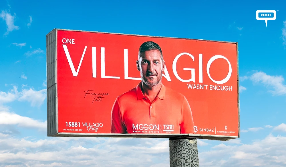 Francesco Totti Backs Villagio Gray, and Cairo's Billboards Show It